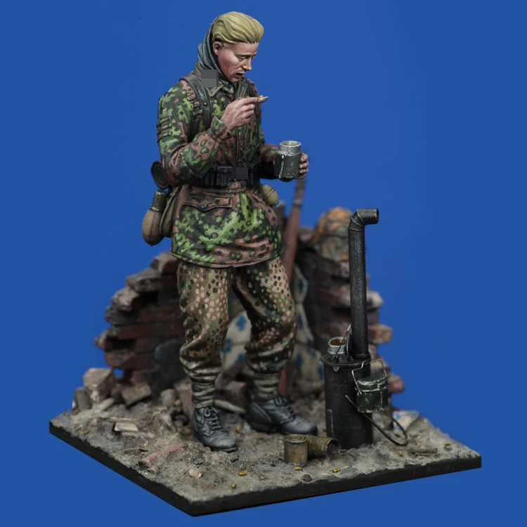 

Модель из смолы 1/35, фигурка солдатика GK, солдат едущий-Второй мировой войны «с основанием», военный несобранный и Неокрашенный комплект второй мировой войны