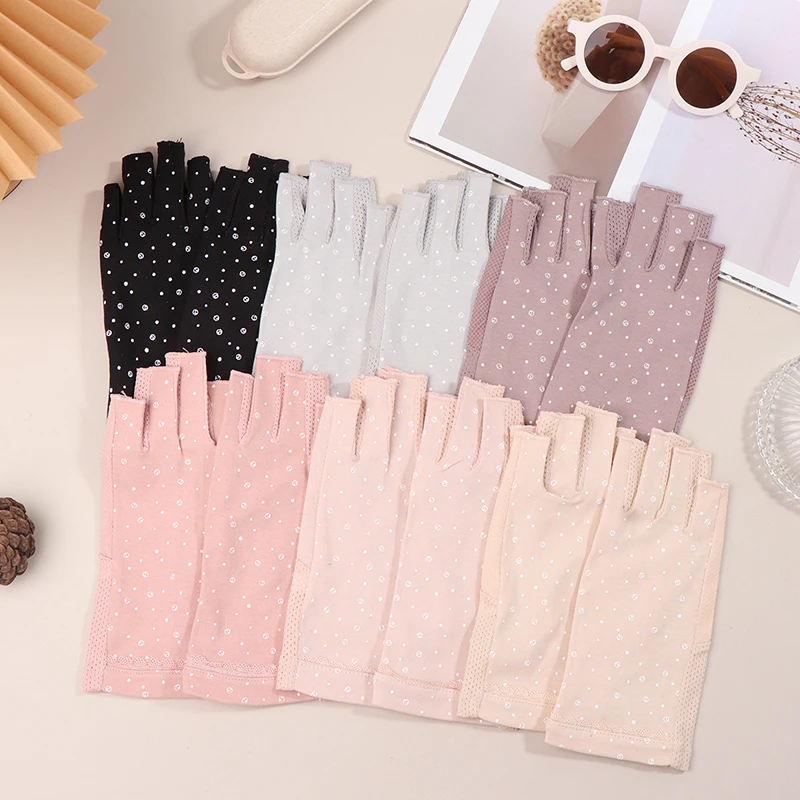 

Women Summer Thin Cotton Dot Fingerless Cycling Non-slip Breathable Sunscreen Driving Gloves