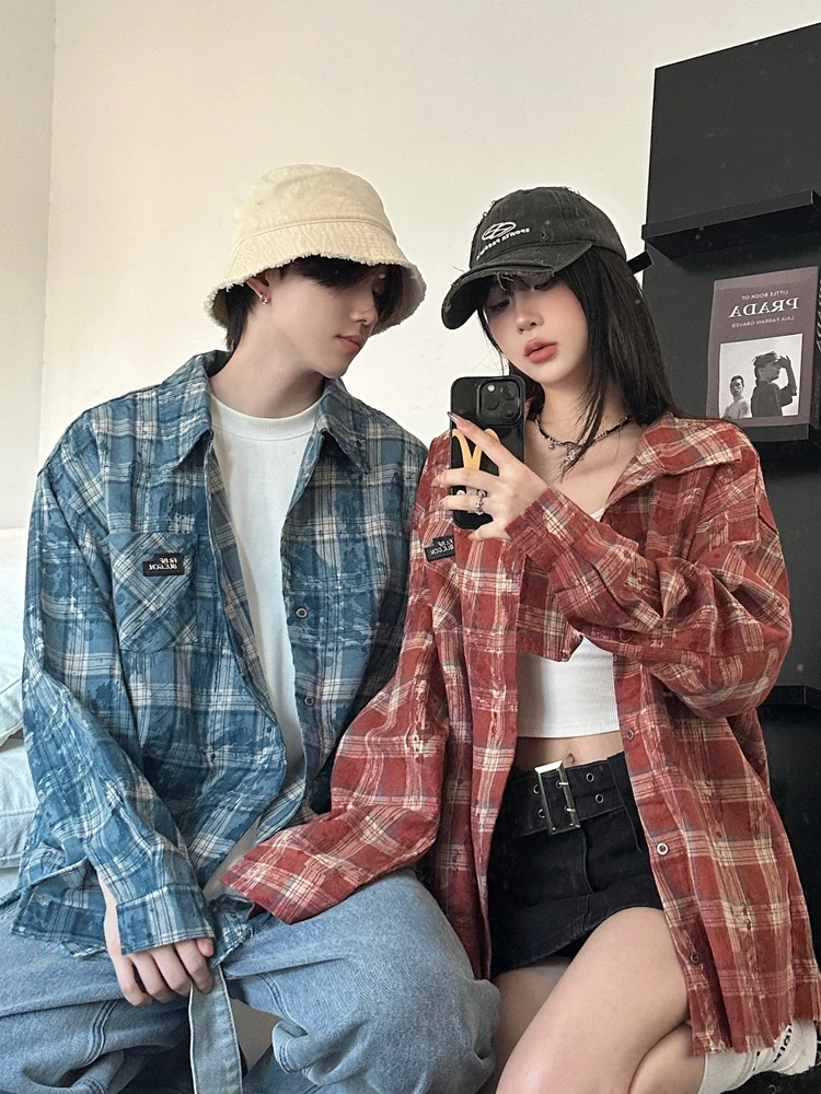 아메리칸 레트로 플래드 셔츠 재킷 남성용 가을 프레이드 디자인 루즈핏 레이지 스타일 커플 캐주얼 셔츠 긴팔 샤프 칼라