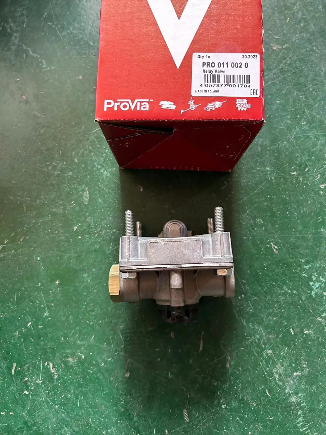 

PRO0110020 Relay Valve KAMAZ 5490 54901 6580 V-OLVO S-CANIA D-AF European truck Parts