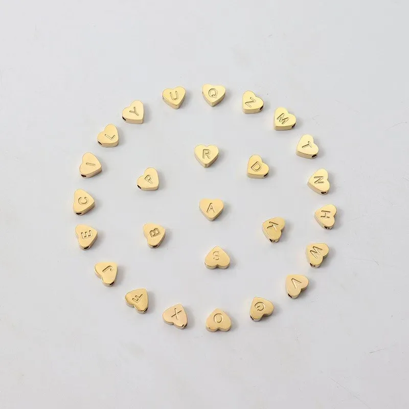 Imitation Pearl A-Z Heart Pendant Bracelet for Women Elegant Gold Color Letter Love Peach Chain Party Jewelry Gifts