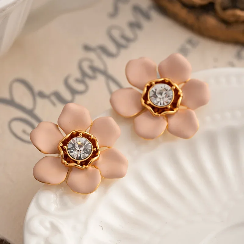 

Light luxury vintage fashion enamel zircon flower earrings for women