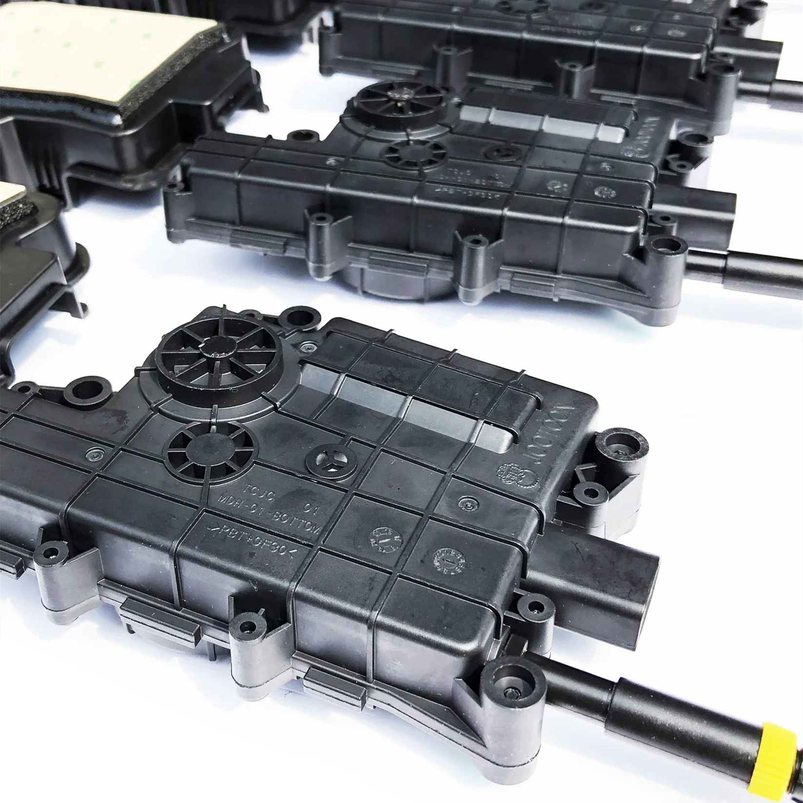 

Auto Electric Suction Door System Anti-punch Soft Close Car Door For Q5 Q7