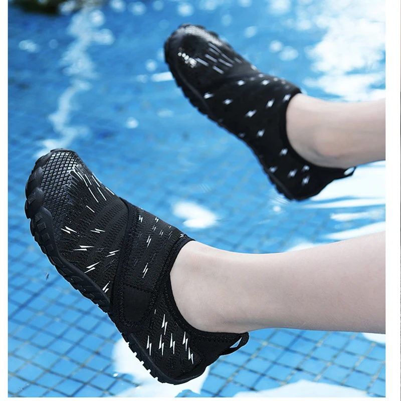Children Water Sports Shoes Quick-Dry Aqua Shoes Breathable Upstream Wading Beach Swimming Diving Barefoot Surfing Sneaker water shoes,aqua shoes,barefoot shoes