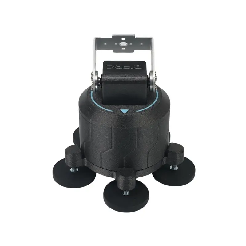 Stabilisateur télécommandé installé sous un drone, prêt pour le vol avec charge utile.