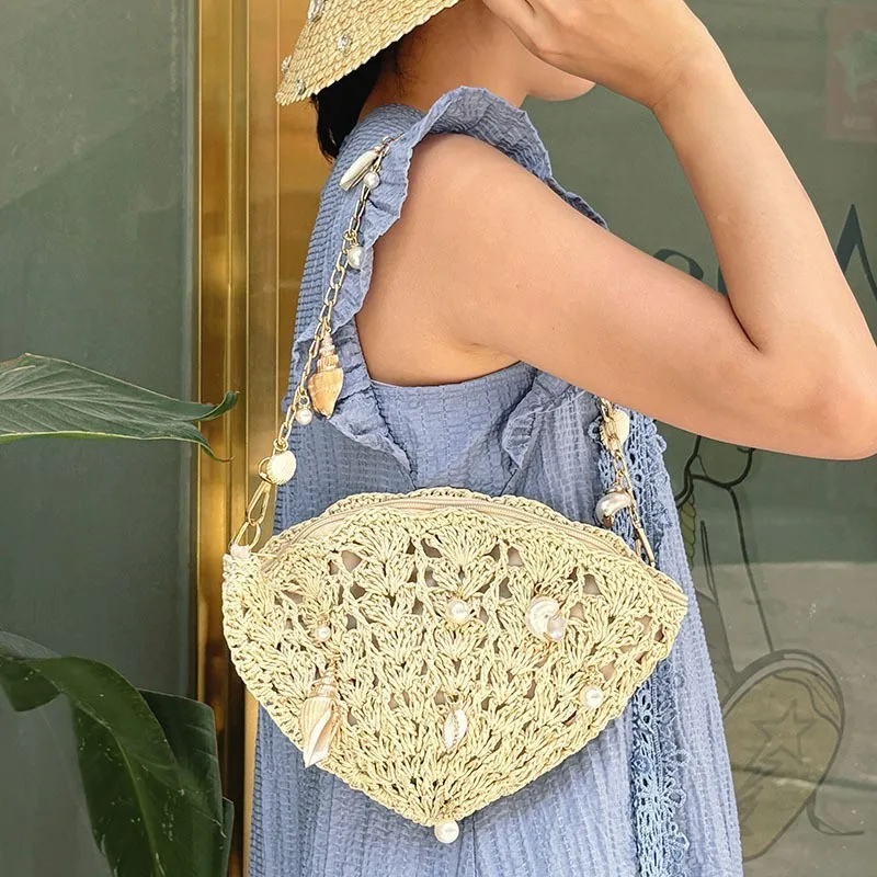 Bohemian Shell Woven Bags for Women Shoulder Bag Hollow Straw Beach Bag Funny Purses and Handbags Vacation Chains Sling Bags NEW