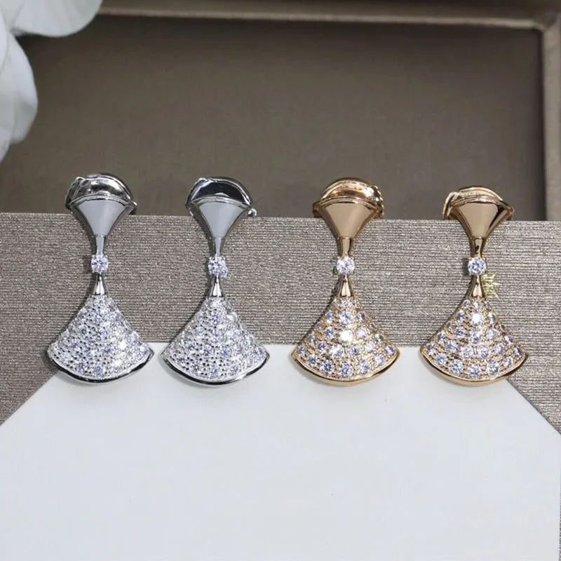 

Женские серьги из серебра 925 пробы, с юбкой