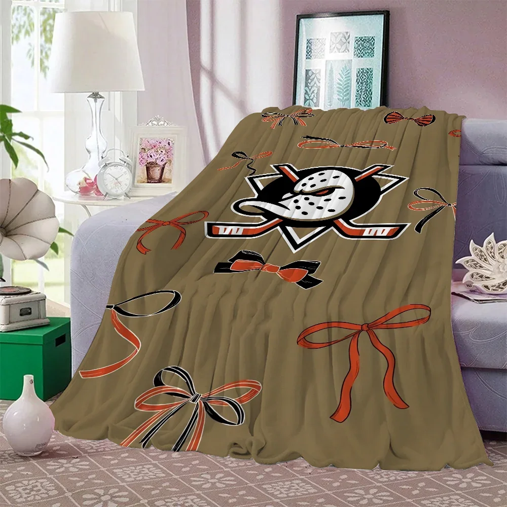 A-Anaheims Ducks Throws Blankets for Sofa Luxury Bedding Knitted Plaid Warm Blanket for Winter Fleece Throw Blanket Fluffy Knee 3