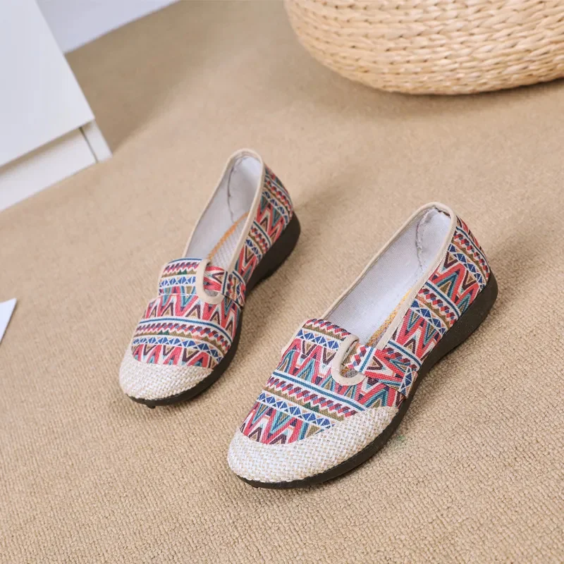 

Cresfimix Zapatos De Mujer; Сезон весна; Светильник обувь в клетку; Цвет красный, зеленый; Слипоны для работы в гостинице; Женские повседневные лоферы; A1179