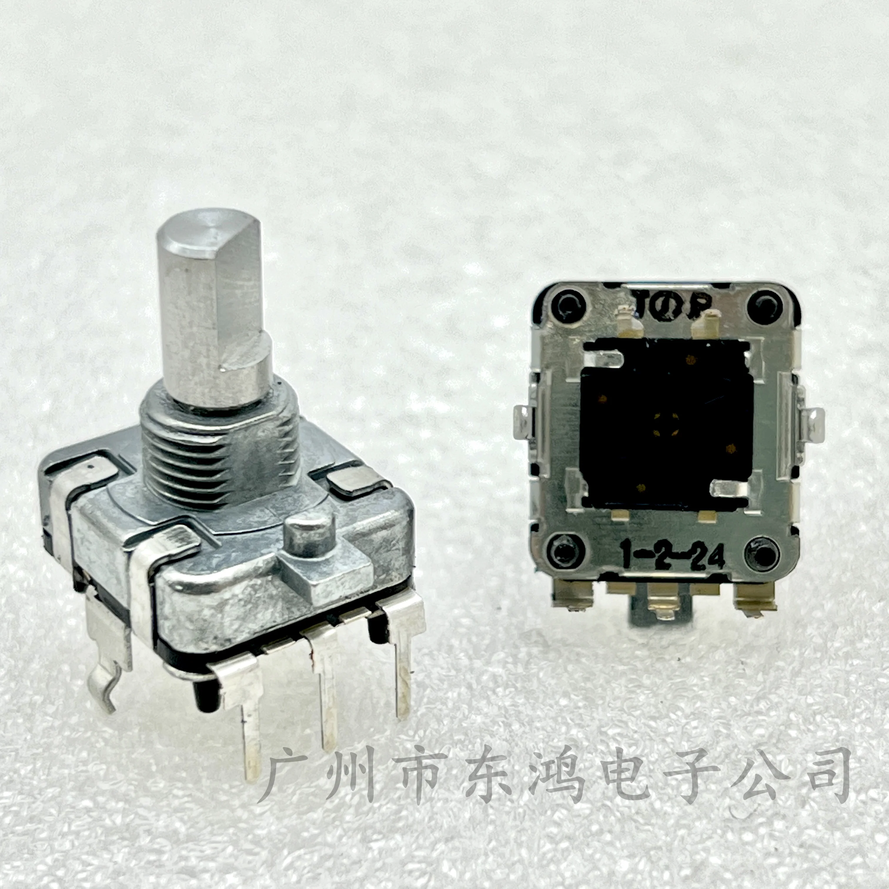 1 PCS Japanese REB16(9X5)PVBS15F EC16 Encoder 1-2-24 24 Positioning Shaft Length 15mm with Switch