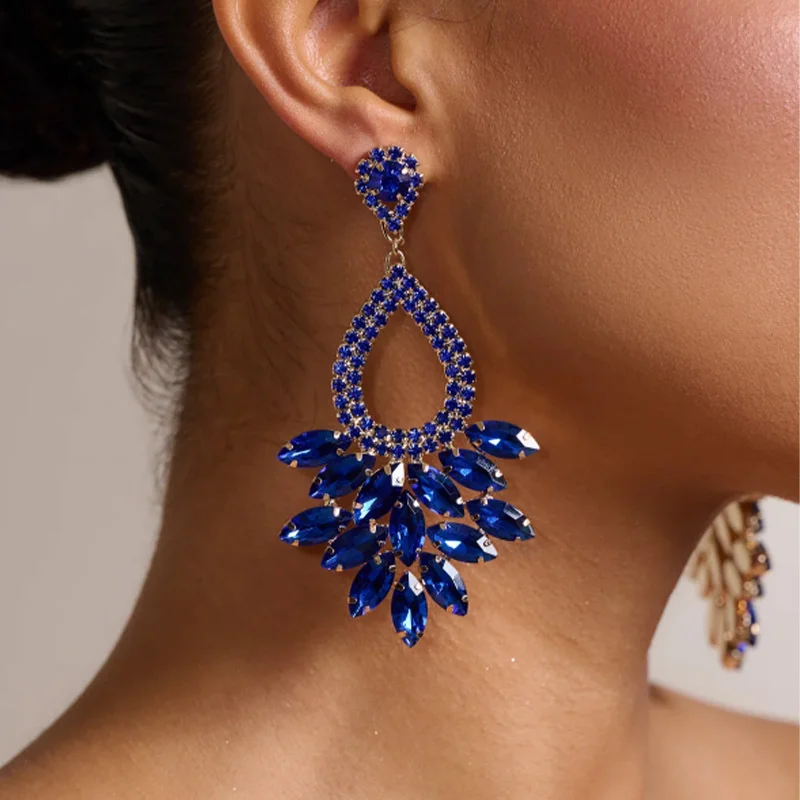 

2024 New Arrival Fashion Jewelry Hot Selling Rhinestone Earrings Fashion Droplet shaped Pendant Blue Crystal Bridal Earrings