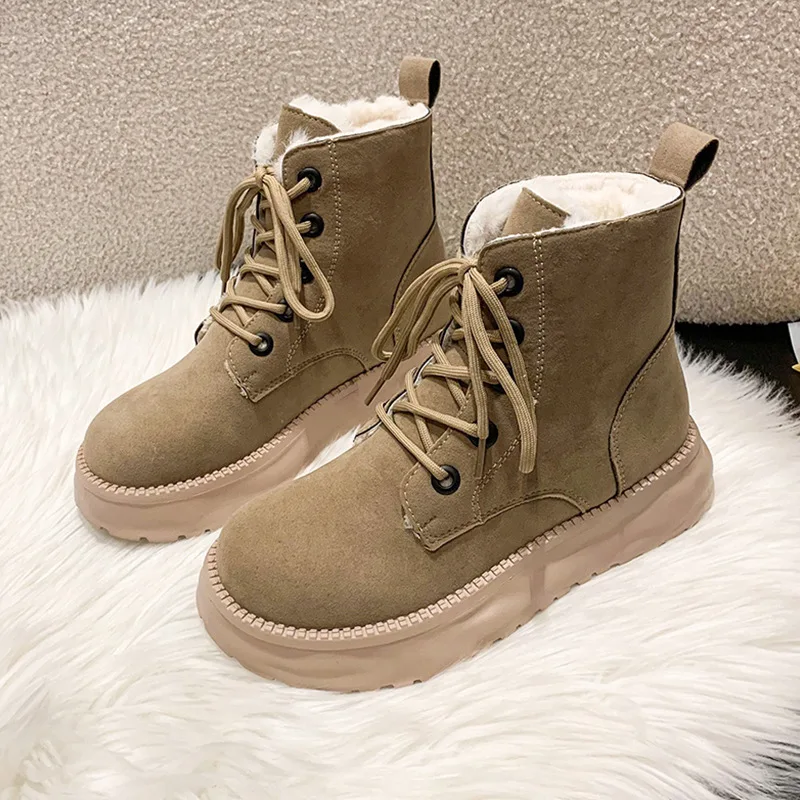 

2024 Winter Snow Boots Women Korean Lace Up Thick Sole Cotten Shoes British Style Comfort Round Toe Short Motorcycle Ankle Boots