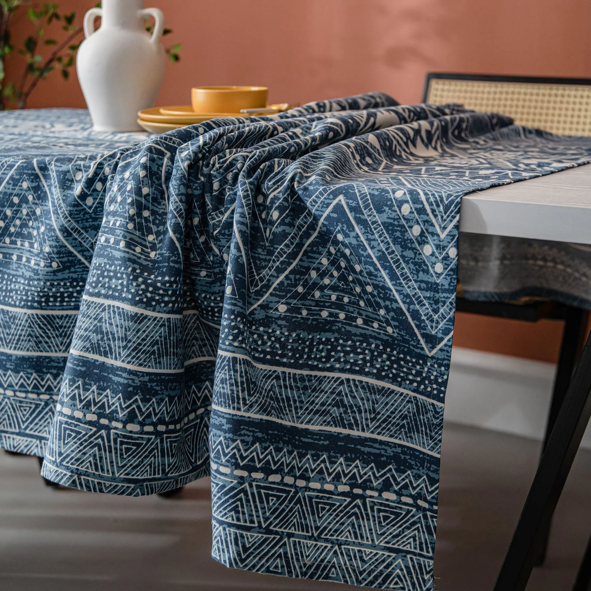 Home European tablecloth Blue geometric triangle print blog cotton linen rectangular table cloth end table cover - Image 4