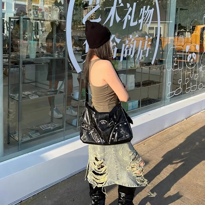 Vintage Belts Deco Women Shoulder Bags Designer Armpit Bag Punk Motorcycle Bag Luxury Pu Leather Lady Handbag Female Purse