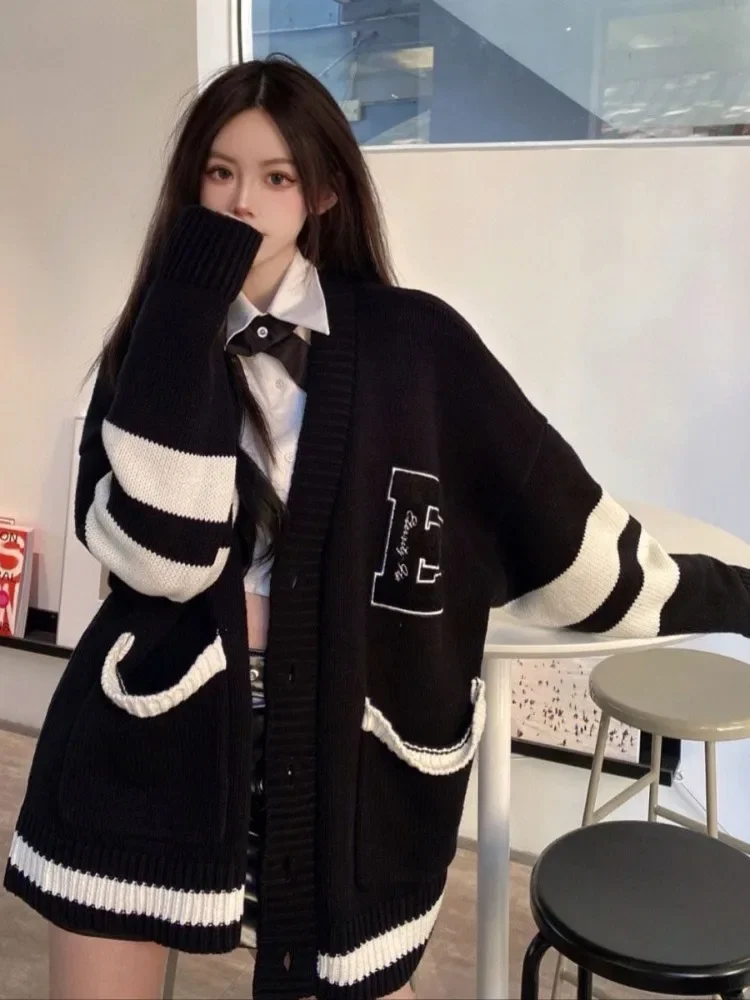 Deeptown Korean School Student Black Baggy Cardigan Women Preppy Style Oversized Loose Letter Embroidery Knitted Top 2023 Autumn