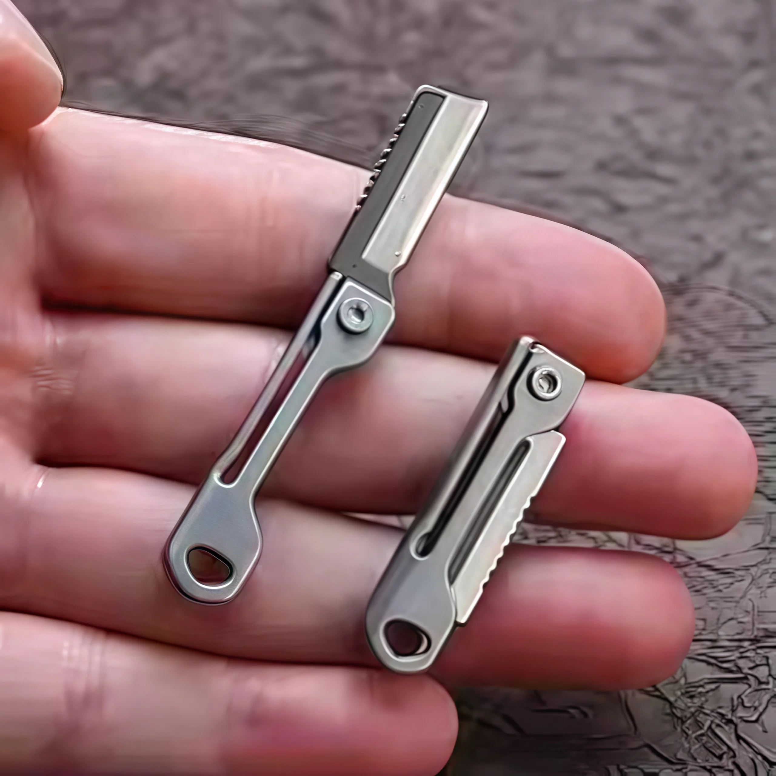 Stainless Steel Mini Folding Knife Multi-Function Pocket Tool Keychain for Outdoor Camping & EDC 1Pc