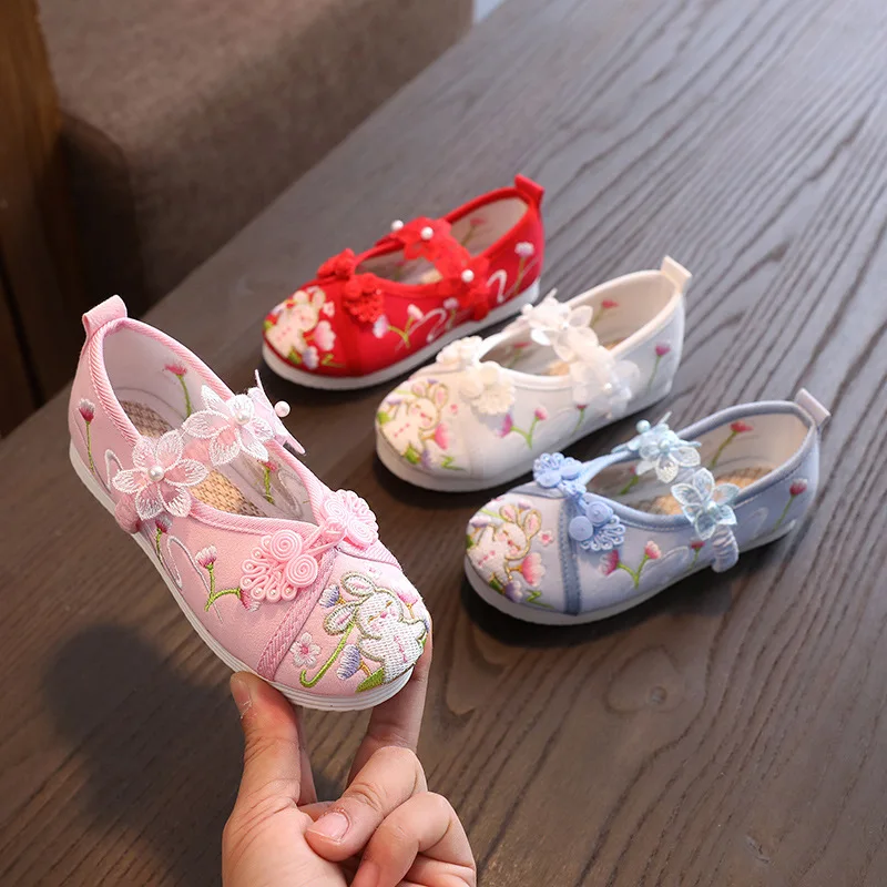 estilo chinês crianças flores sapatos bordados crianças confortáveis sapatos de pano plano meninas princesa dança desempenho sapatos vermelho