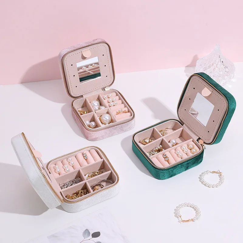 

Portable Jewelry Box with Women for Storing High-end and Exquisite Jewelry Necklaces Rings Earrings Cosmetic and Accessories