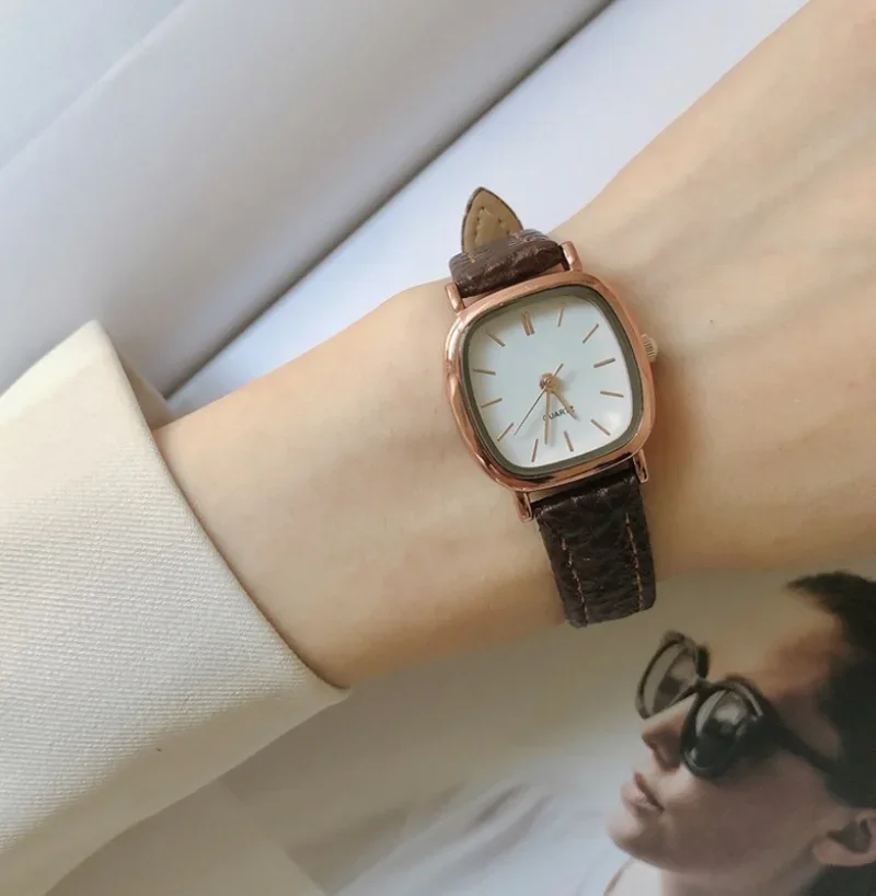 Women's Simple Vintage Watches For Women Dial Wristwatch Leather Strap Wrist Watch High Quality Ladies Casual Bracelet Watches women watches