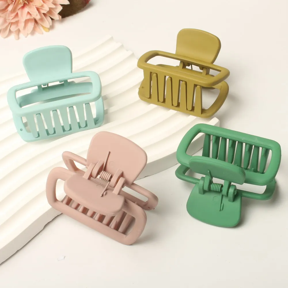 

3pack Plastic Hair Clip Solid Cute Medium Hair Claw for Women Girls Fashion Crab for Hair Tins Clamps Hair Accessories