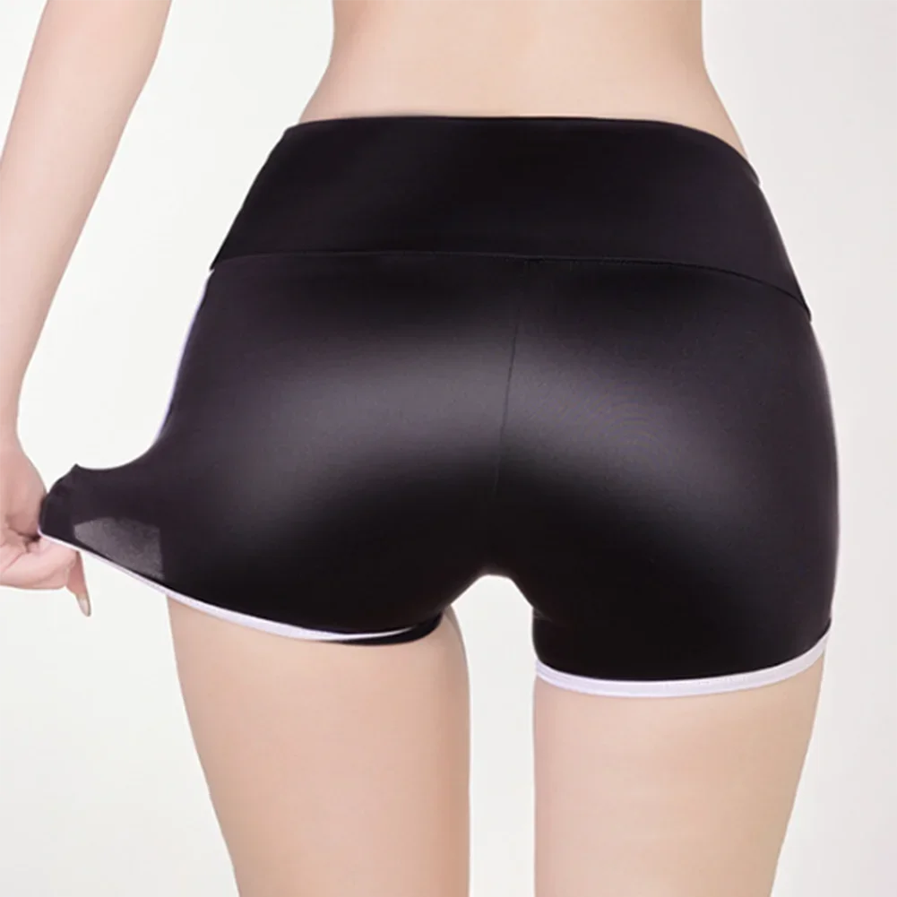 Application Oil Glossy Pink White Yoga Sports Shorts Black Nylon Panties Hip How To Choose Proper Shorts