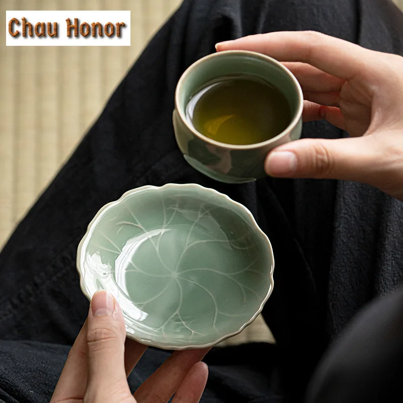 65ml Retro Celadon Sample Tea Cup Tea Maker Ceramic Master Cup Handmade Large Relief Lotus Tea Cup With Coaster Kung Fu Teaware