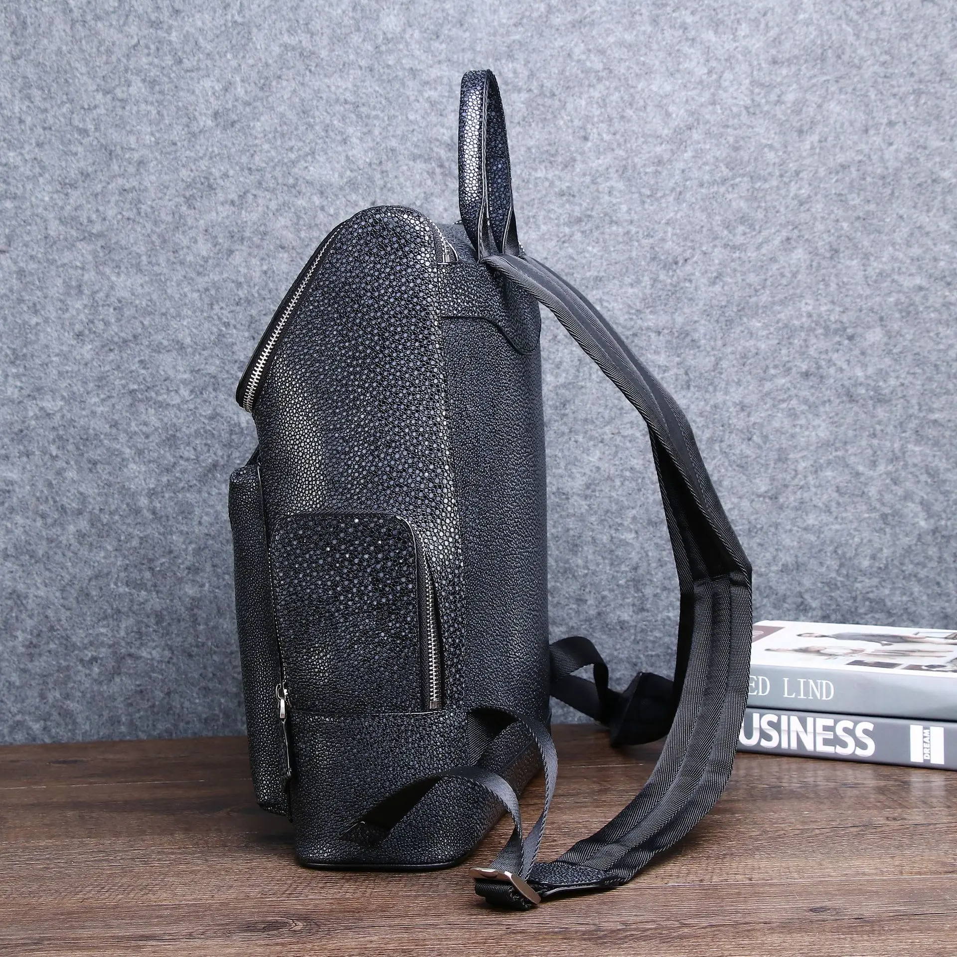 New Fashion Brand Pearl Fish Pattern Men Backpacks Student Backpack Boy Luxury Silica Gel Computer Laptop Bag