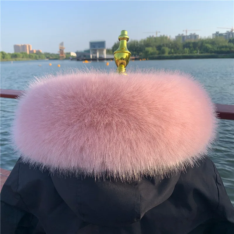 Рисунок 3 - Воротник из искусственного лисьего меха