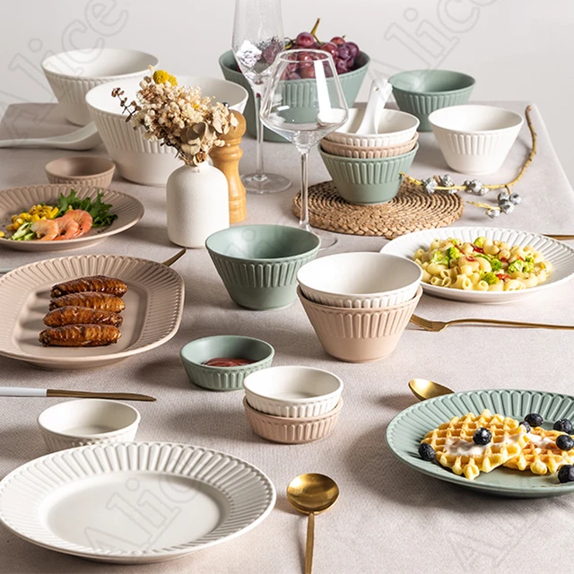 Ensemble d'assiettes queplates de table de luxe, vaisselle de cuisine,  assiettes à dessert en porcelaine, ensemble de petit-déjeuner - AliExpress