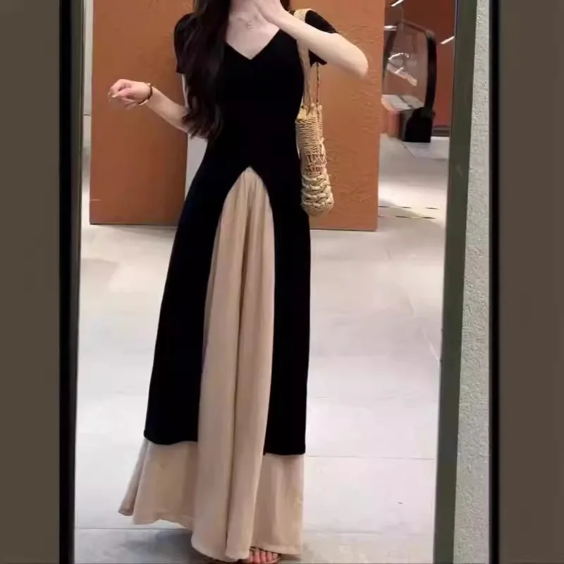 Two-piece women's 2024 summer plus size women's slim temperament wind black coat split waist slim wide-leg pants.
