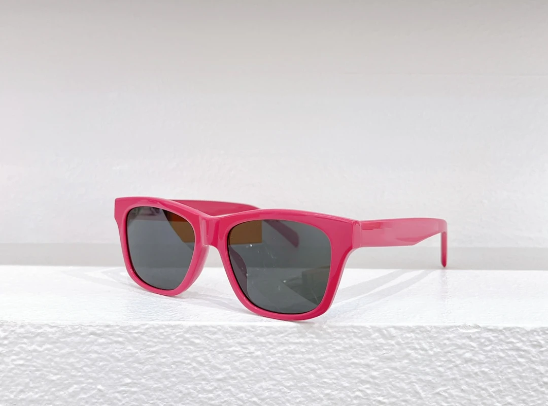 

The latest fashion personalized sunglasses cute style versatile face shape sun shading sunglasses UV40 for women