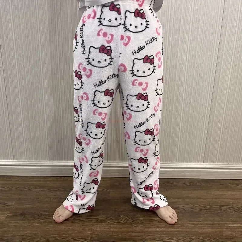 thumbnail image 1 of Pijama de franela de Hello Kitty de Sanrio para Navidad de 2024, pantalones casuales de lana cálidos con dibujos animados para el hogar para mujer, pantalones de moda para otoño e invierno, 1 of 5