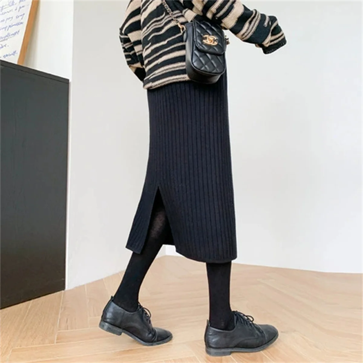 Pregnant women skirt in the long knitted belly skirt high-waisted slimming package hip over the knee bottom