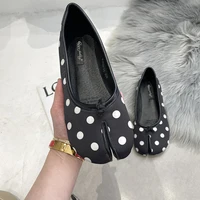 2025 Polka Dot Women Retro Flats Mocasines Ballerina Shoe Japanese Style Tabi Ninja Shoes Split Hoof Toe Boat Shoes Female shoes - Image 2
