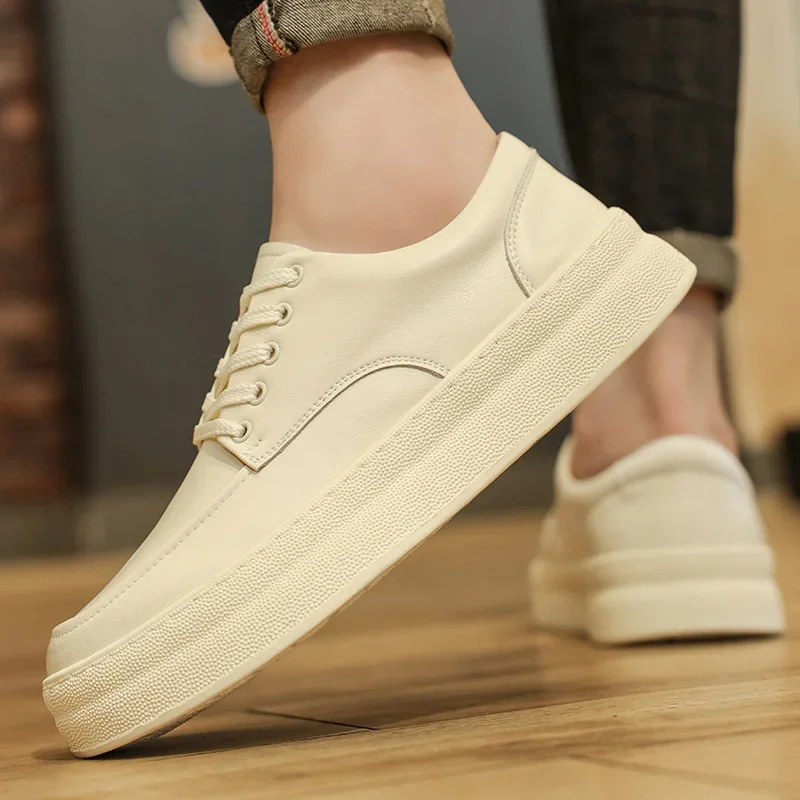 

Thick Bottom Casual Leather Shoes Men Fashion Breathable Skate Shoes Comfortable School Running Shoes Lightweight Shoes