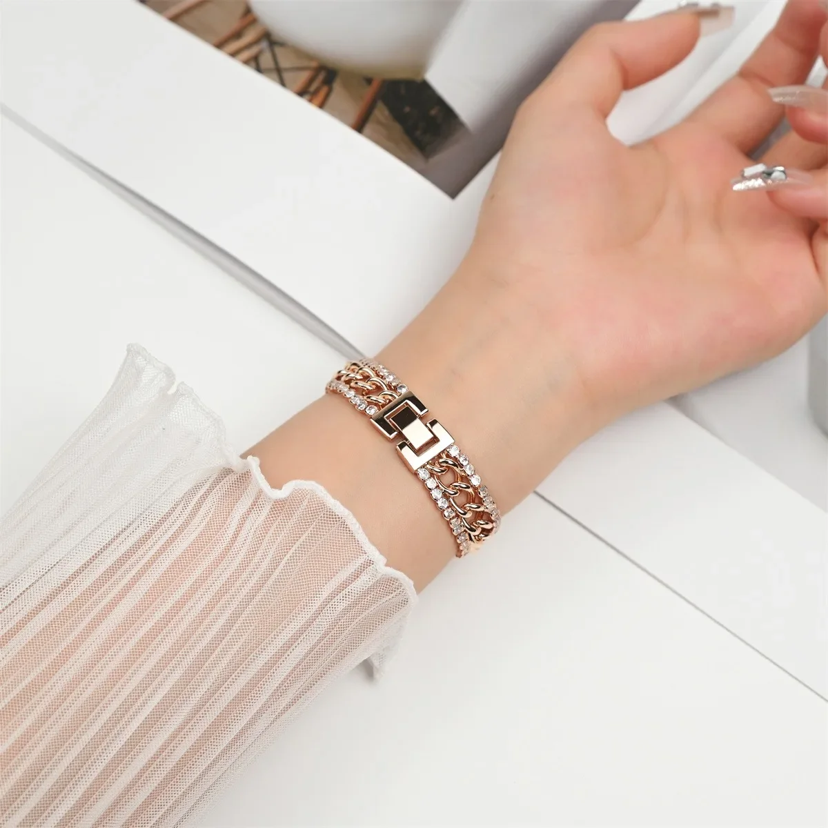 Pulseira de smartwatch em metal para apple watch series_voghion.com