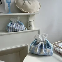Portable Tissue Box Draw Rope Tissue Storage Bag Ins Grid Stripe Paper Organizer Wet Wipes Case Car Pouch Outdoor Useful Korean 2