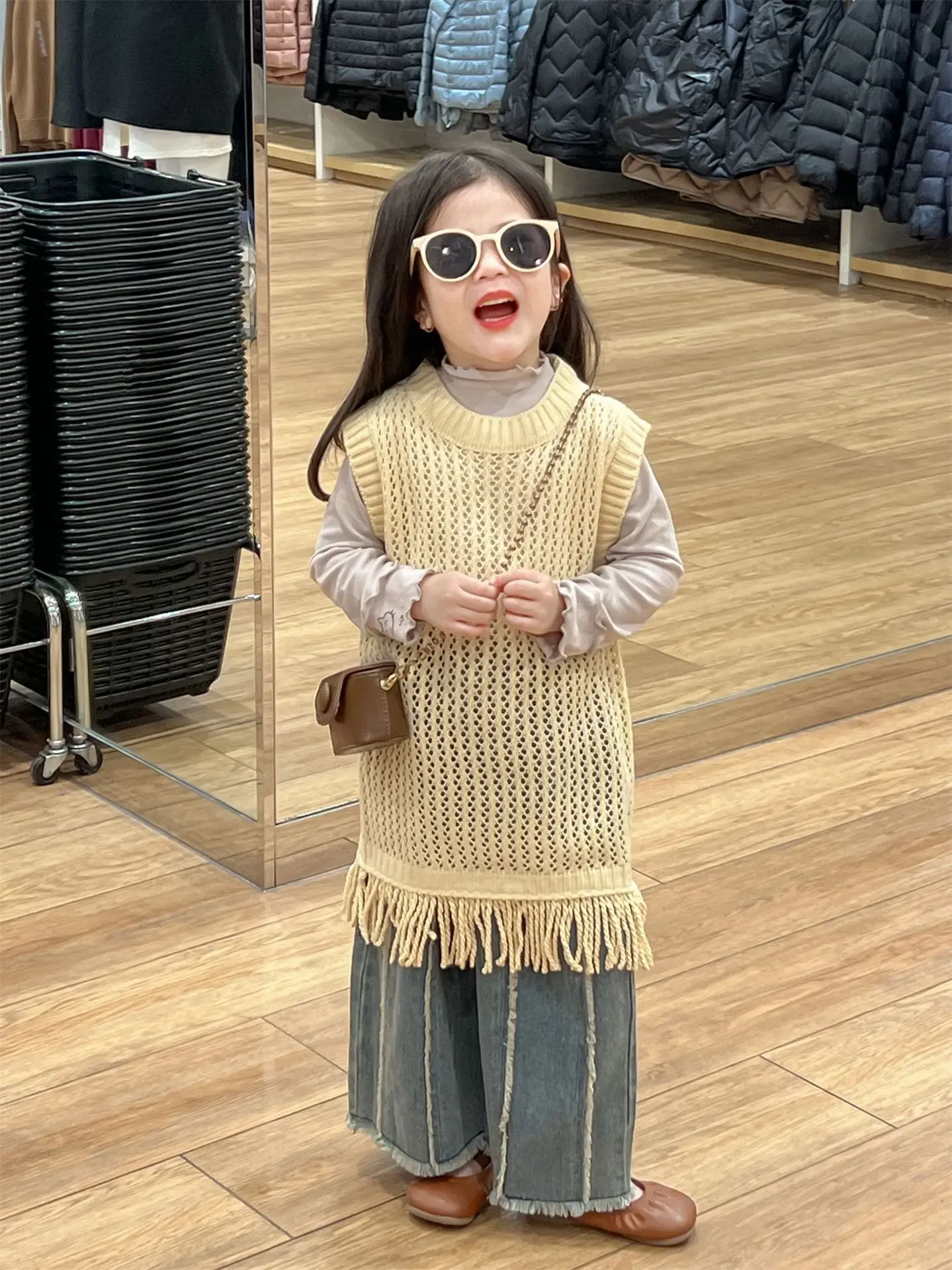 Spring New Korean Style Children Fashion Girl Knitted Vest Skirt Little Girl Knitted Hollow Sweater Vest