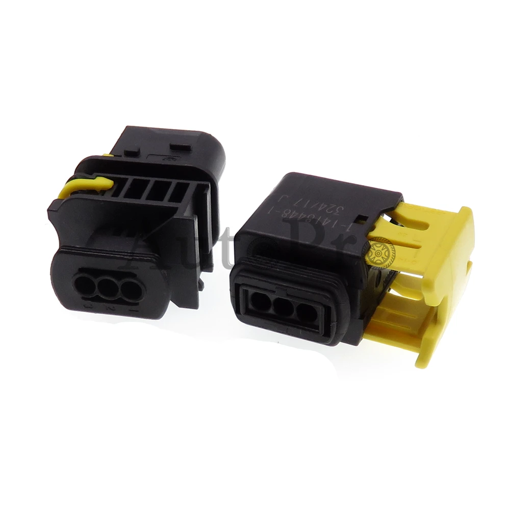 1 Set 3 Hole Auto Starter Waterproof Plug Car Plastic Housing 