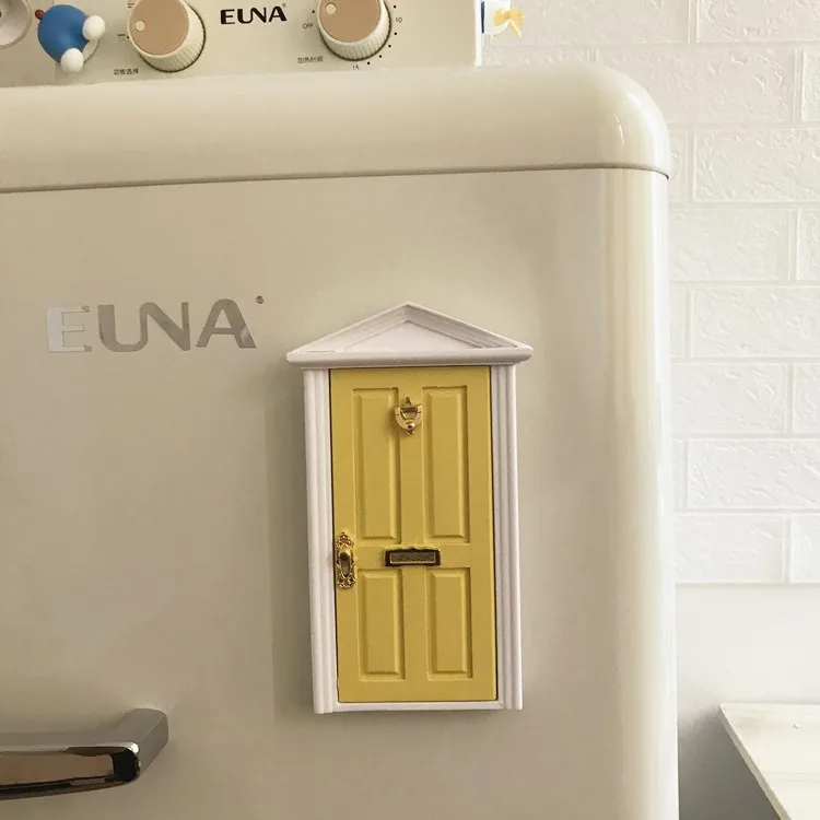 متعة الملونة الخشب الباب المغناطيسي الثلاجة الديكور ملصق الباب الديكور المغناطيسي ملصقا المغناطيس الامتزاز لطيف يمكن فتح