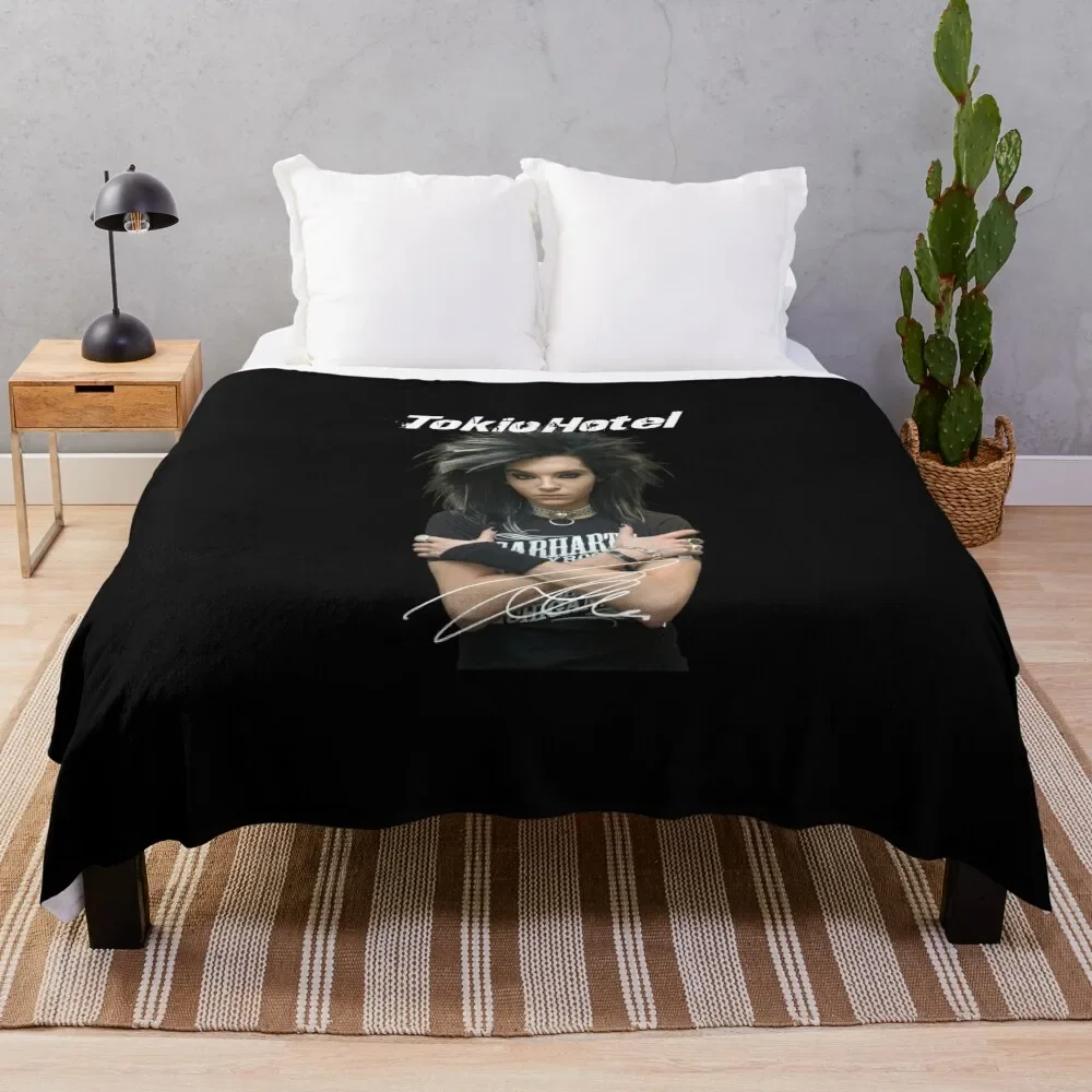 

Hot Tokio Hotel Shirt Bill Kaulitz Cotton Throw Blanket Furry Summer Beddings Cute Moving Blankets