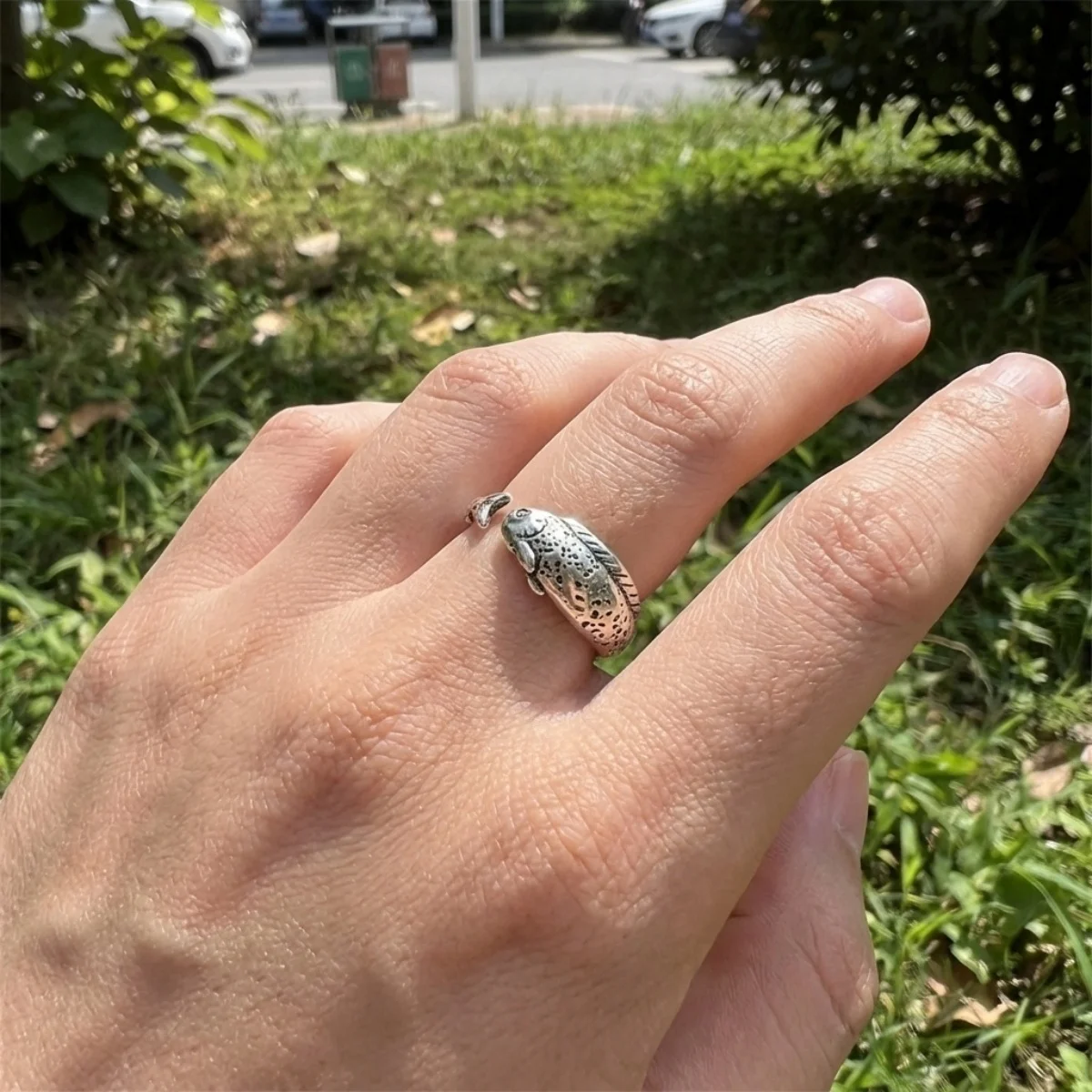 Vintage Metall-Fingerringe in Koi-Form für Damen und Herren, kreativer Boho-Glücksfisch-Öffnungsring, Sommerurlaub, Ozean, Strand, Schmuck – Detail 9