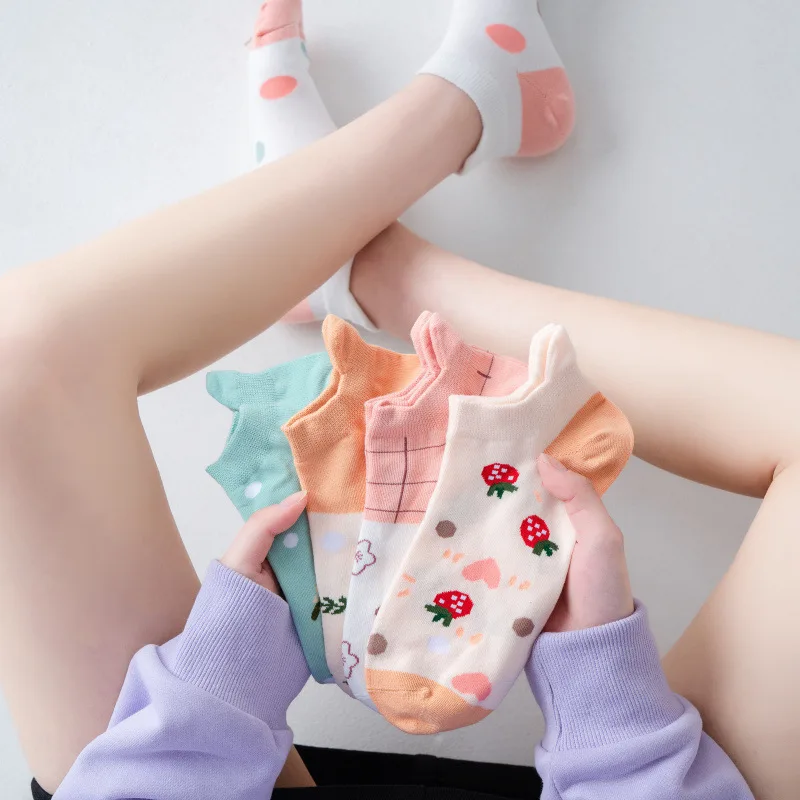 

Милые женские хлопковые носки на весну и лето, тонкие модные женские носки в студенческом стиле, розовые хлопковые носки с принтом для женщин