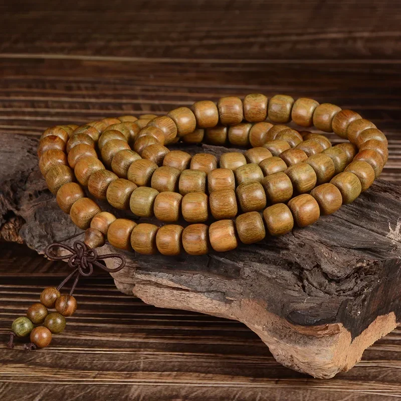 

Green sandalwood barrel beads Buddha beads bamboo beads rosary bracelet literary play more than 108 hands string men and women