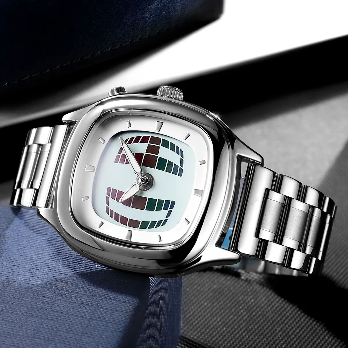 Men's Quartz Watch with Lighting Digital & Dynamic Number Display Retro Creative Futuristic Wristwatch with Stainless Steel Band