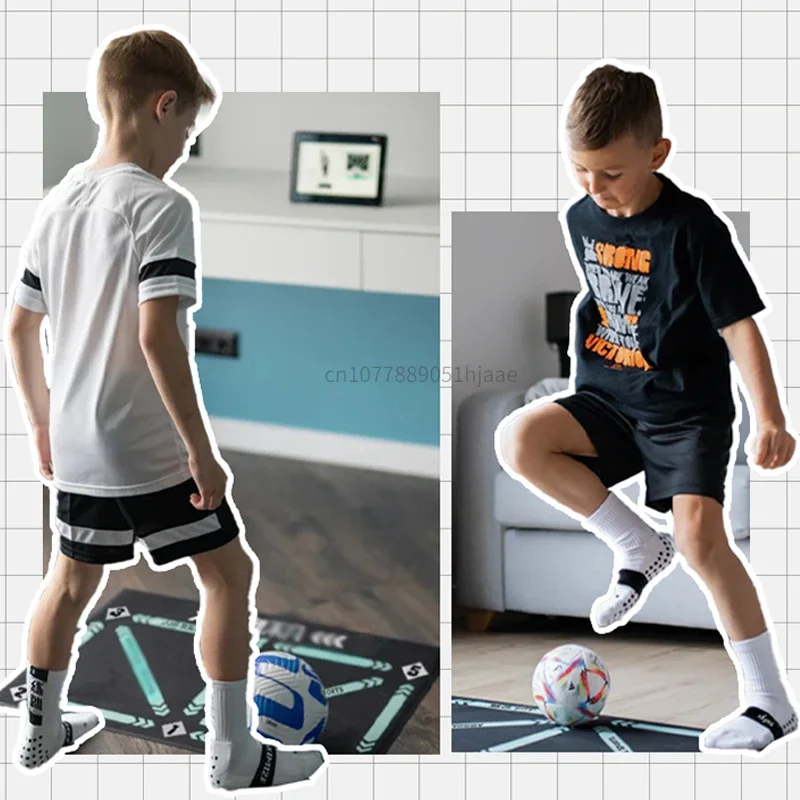 Set da allenamento per il calcio, coni da allenamento, paracadute Set da allenamento per il calcio, coni da allenamento, paracadute