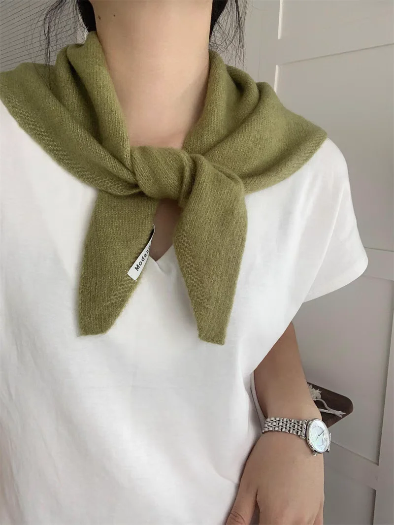 Sciarpa triangolare in lana stile coreano britannico da donna, fascia per la testa lavorata a maglia multifunzionale per la moda invernale 3