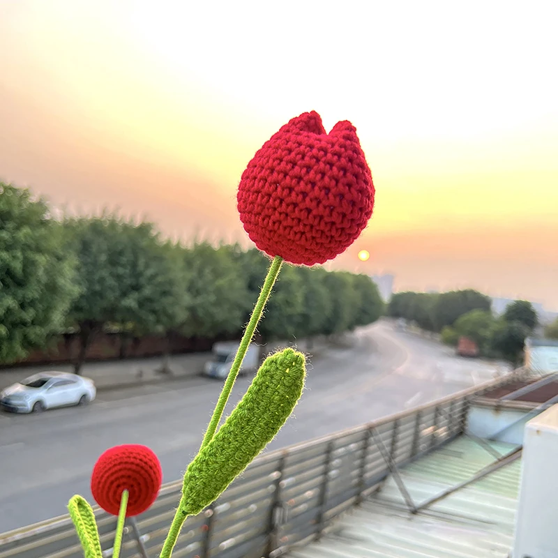 Tulip Knitting Flower Woven Tulips Single Flower Bouquet Wedding Decoration Graduation Gifts Hand Crochet Fake Floral 1PC