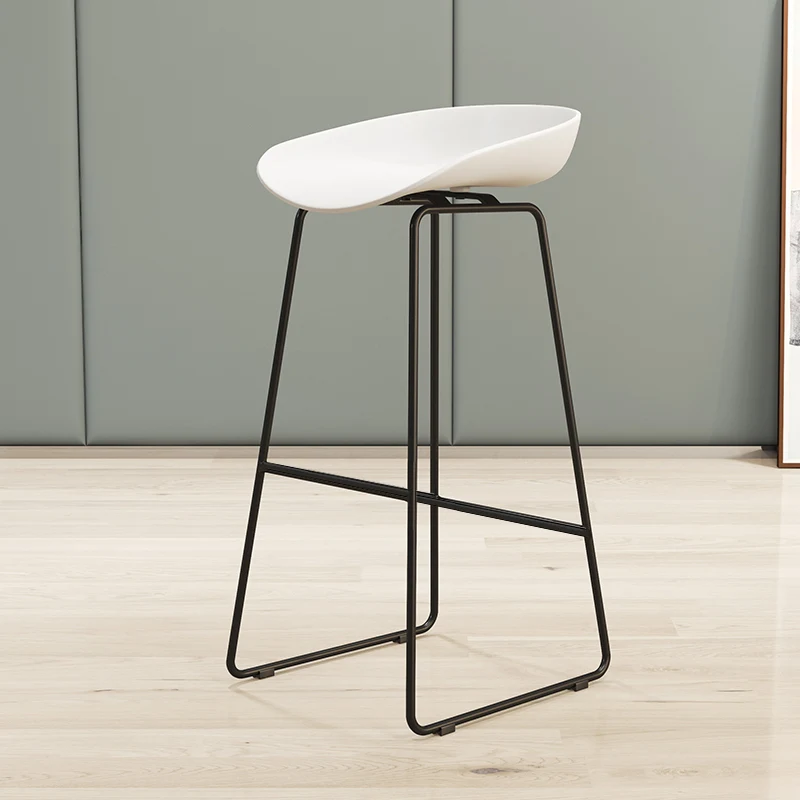 

Modern Nordic Bar Stool Wrought Iron Bar Chair Home Back High Chair Creative Cafe Gold Bar Stool Dining Chair 150kg Bearing