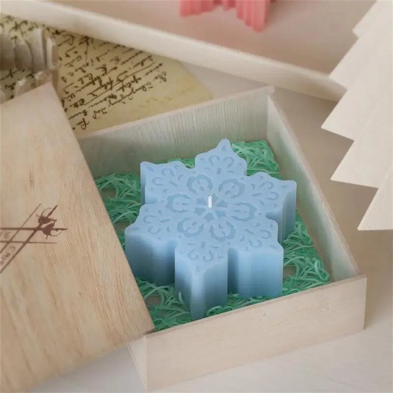 Description Picture 6 of itemChristmas Snowflake Candle Silicone Mold Handmade Soap Aromatherapy Gypsum Resin Ice Mould Candle Making Kit Home Decor Gifts